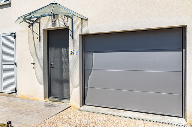 Fabricant porte de garage : Soprofen, portes basculantes, enroulables,  sectionnelle